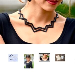 Apara Flexible Zig-Zag Necklace